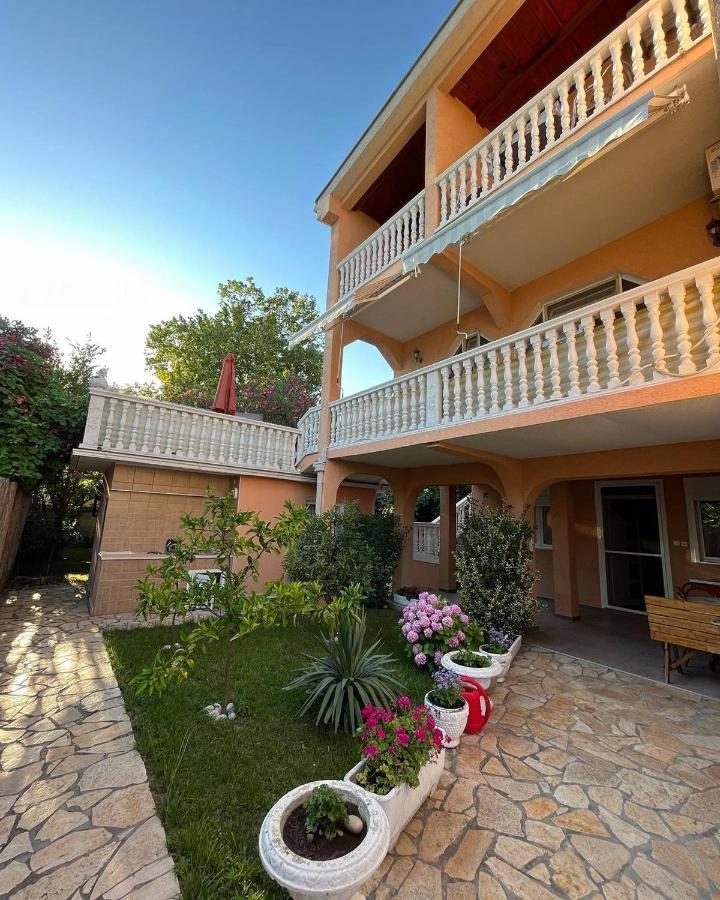 Apartments Montenegrina أولتْسي المظهر الخارجي الصورة